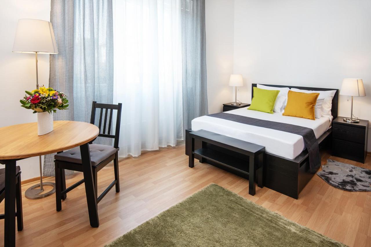 Studio Apartment Financial Park ベオグラード エクステリア 写真
