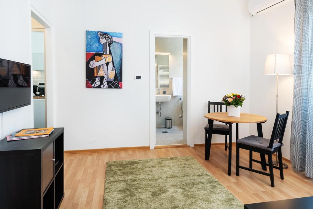 Studio Apartment Financial Park ベオグラード エクステリア 写真
