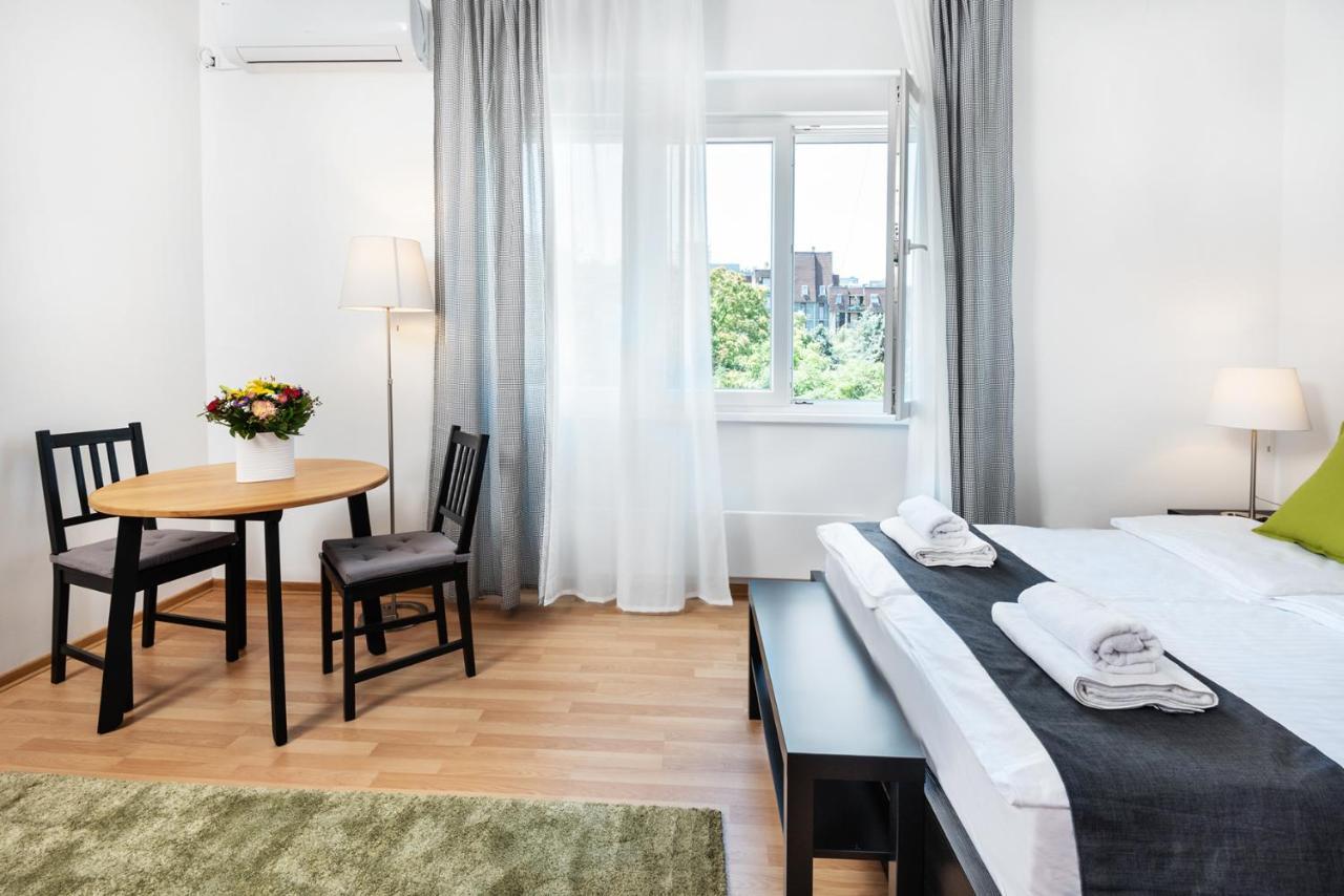 Studio Apartment Financial Park ベオグラード エクステリア 写真