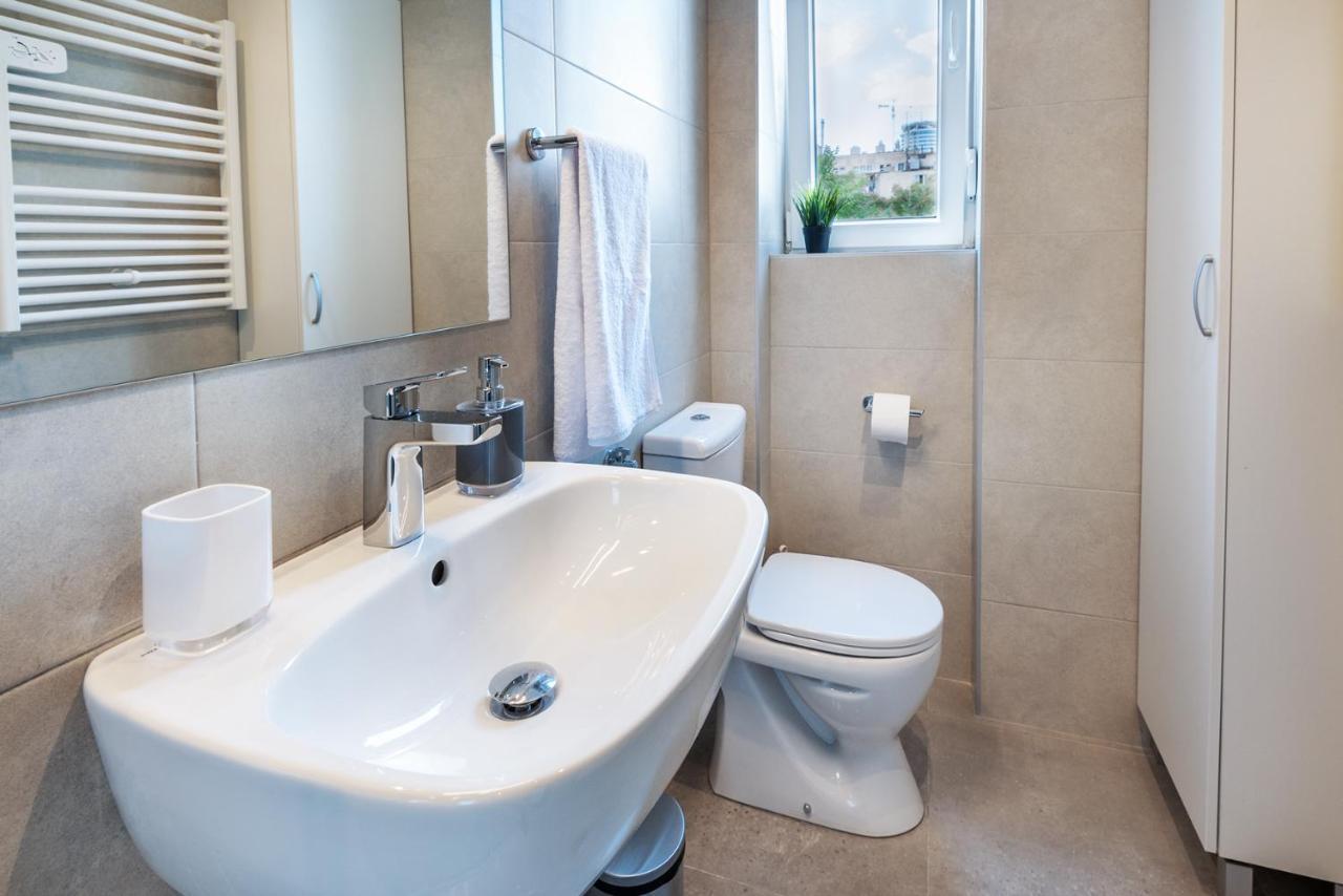 Studio Apartment Financial Park ベオグラード エクステリア 写真
